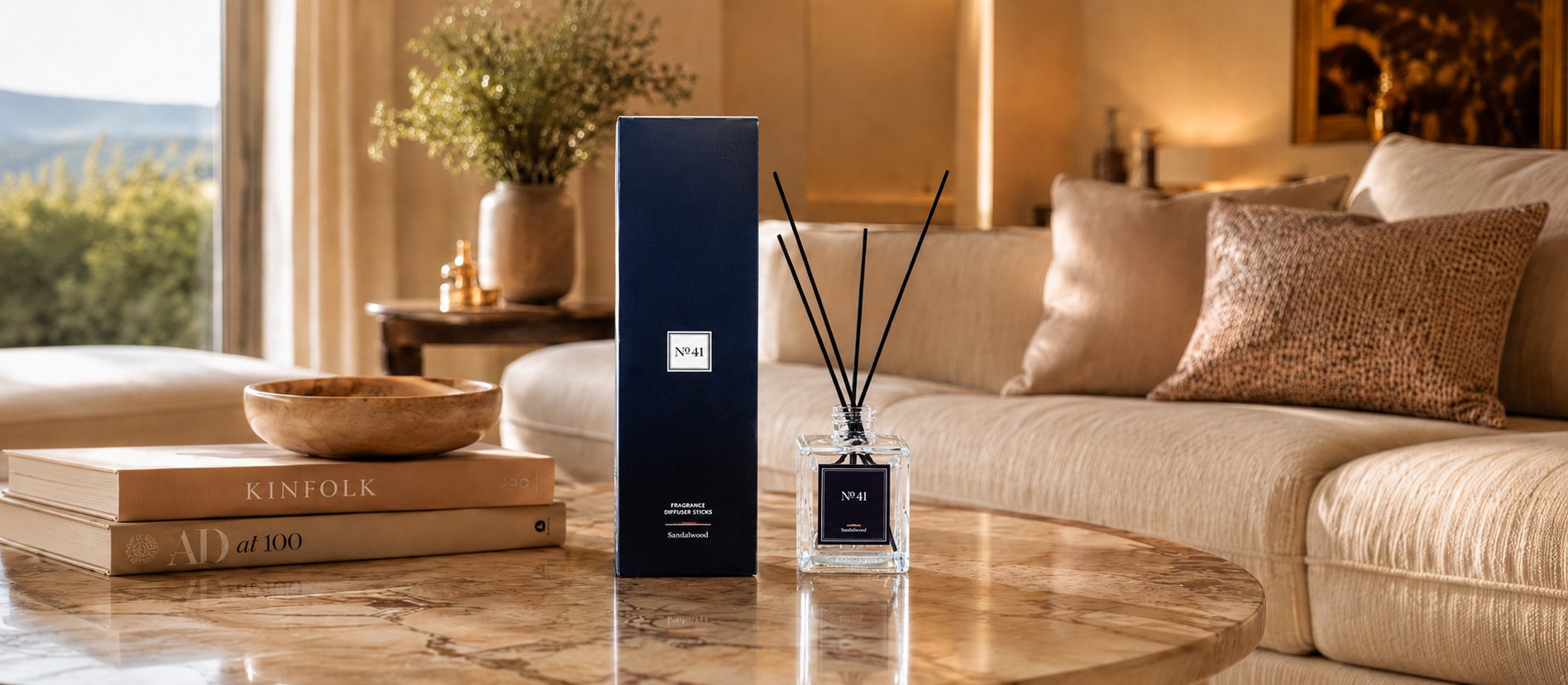 No41 Fragrance Diffuser Sticks Sandalwood in een warm interieur